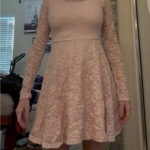Elegant Lace overlay on pink Dress